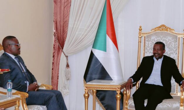 رئيس حركة العدل والمساواة السودانية الجديدة يزور عضو مجلس السيادة ورئيس تجمع قوى تحرير السودان.