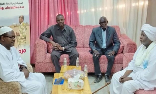 رئيس حركة العدل والمساواة السودانية الجديدة (نيو جيم) يستقبل الأمين العام لحزب المؤتمر الشعبي والأمين العام لحزب العدالة .
