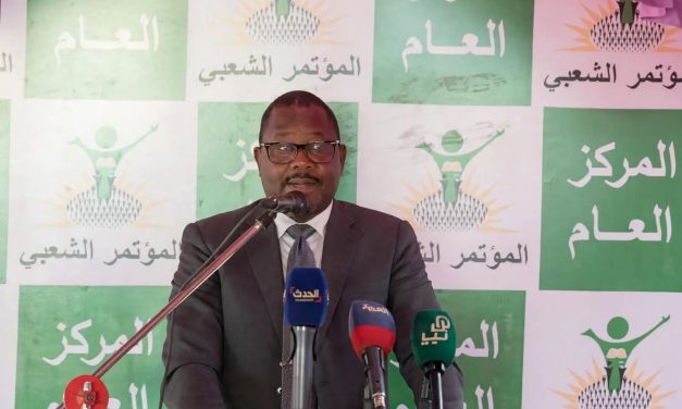 رئيس حركة العدل والمساواة السودانية الجديدة يشارك في تدشين المركز العام للمؤتمر الشعبي بالخرطوم